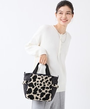 SHERPA SMALL OPEN TOTE カウシェルパ