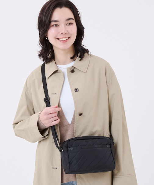 DANIELLA CROSSBODY ラインデボスブラック