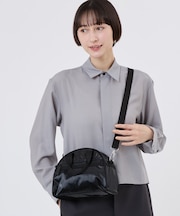ROUND SM SATCHEL ブラックシャイン
