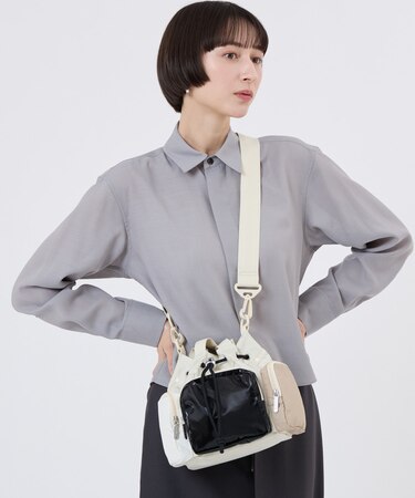 CONV DRAWSTRING CRSSBDY ベージュ/ブラックシャイン/メレンゲ