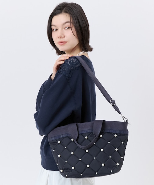BUCKET TOTE W PEARLS ディープシーパール