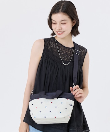 SMALL BUCKET TOTE トリコロールハートエンブロイダリー