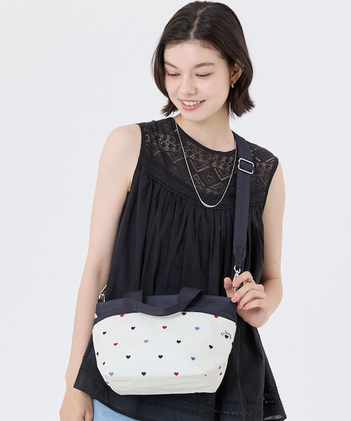 SMALL BUCKET TOTE トリコロールハートエンブロイダリー