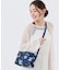DANIELLA CROSSBODY フローラルブルームズネイビー