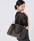 ESSENTIAL E/W BOWLER TOTE ダークチョコレートC