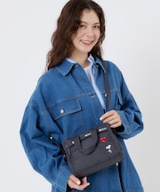 【LeSportsac×PEANUTS】MED METRO CROSSBODY スヌーピー ハート エンブロイダリークロスボディ