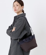 SMALL BUCKET TOTE ガナシェ/ディープシーブルー