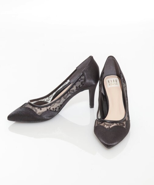 スカラップカットパンプス