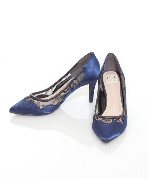 スカラップカットパンプス