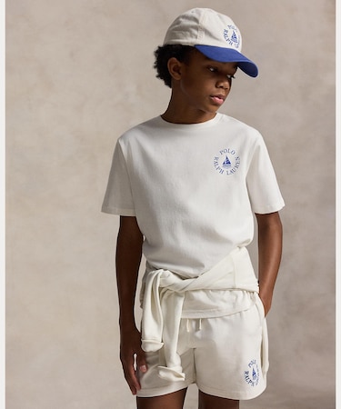 (ボーイズ 8才～20才)ロゴ コットン ジャージー Tシャツ