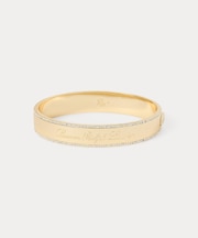 ゴールドプレーテッド パヴェ ロゴ バングル