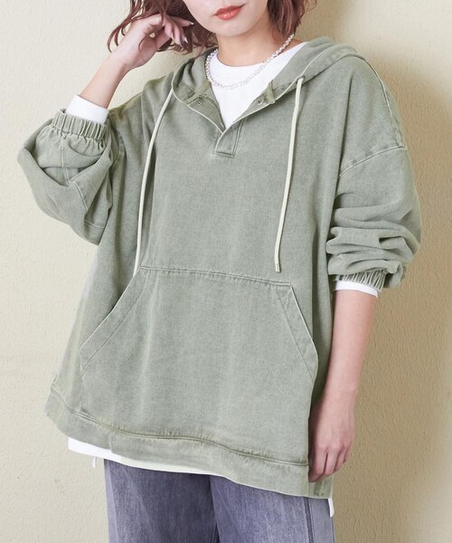 ホワイト フード付きシャツ ロゴパッチ付き Fender® Spaghetti Logo Hoodie, Olympic White