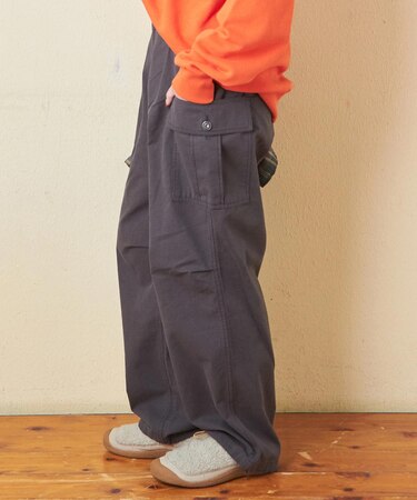 リップストップ カーゴパンツ