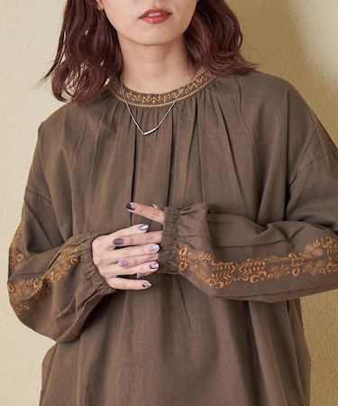 インド 起毛 シーチング 刺繍 プルオーバー ブラウス