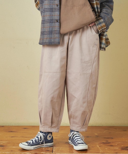 evo. (エボ) WEB限定 ツイル アーモンド パンツ｜キューブ