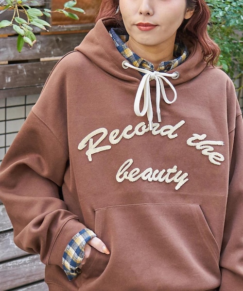 ブラシ刺繍 プルオーバーパーカー｜キューブシュガーの通販｜&mall