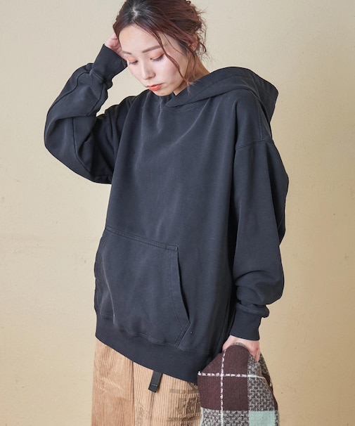 WEB限定 evo. (エボ) ピグメント加工 スウェット プルオーバーパーカー