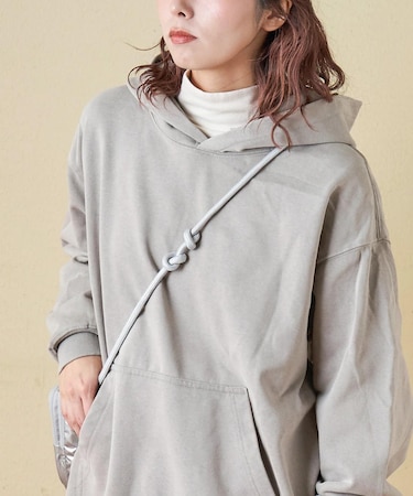 WEB限定 evo. (エボ) ピグメント加工 スウェット プルオーバーパーカー