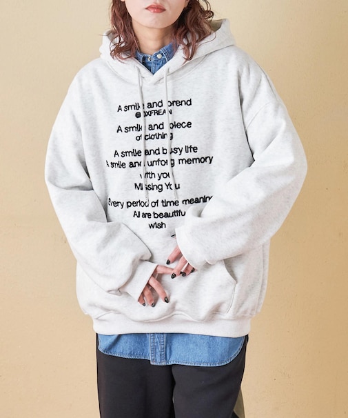 WEB限定 evo. (エボ) 裏フリース スウェット チェーン刺繍 プルオーバーパーカー