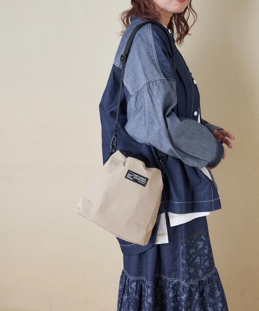 ナイロン 巾着 ショルダーバッグ