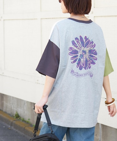 21/-OE天竺 汗染み防止加工 フラワープリント & 刺繍 Tシャツ