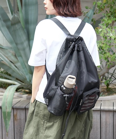 ナイロン × メッシュ リュックサック