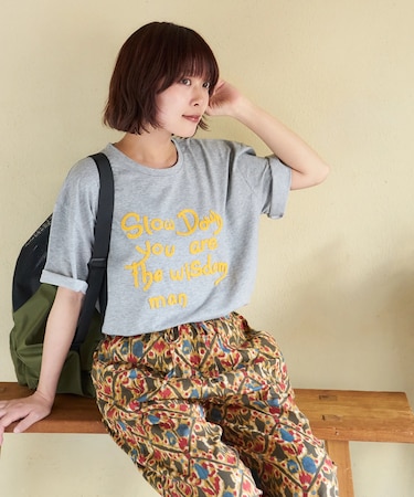 WEB限定 ロゴ 刺繍 Tシャツ