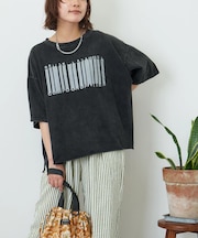 パウダー加工 グラフィック ロゴ プリント Tシャツ
