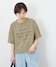 ベージュ