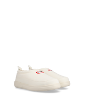 ユニセックス イン/アウト ビーガン スエード スリッパ