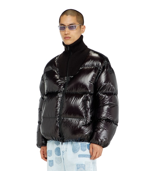 DIESEL ブラック クロップド ダウンジャケット メンズ ダウンジャケット W-RIBB｜ディーゼルの通販｜&mall（アンド