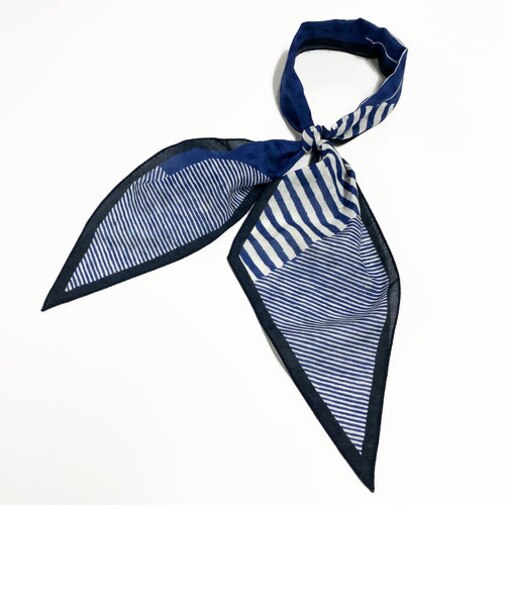 HURRI CURRI " 小さなサイズのティーニースカーフ "