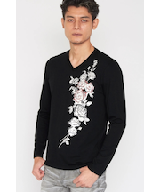 TORNADO MART∴ローズビーズプリントVネックカットソー