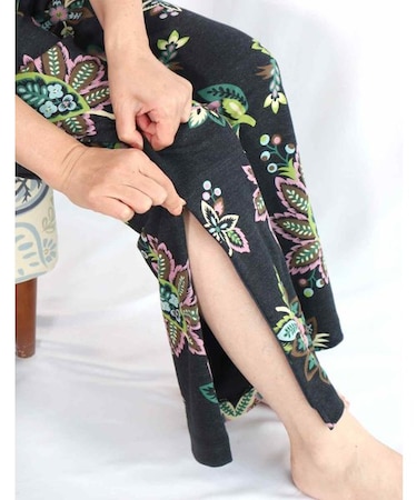 ストレートパンツ