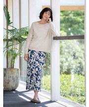 スリット入ロングスカート