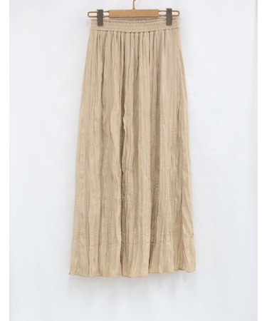 ランダムプリーツロングスカート