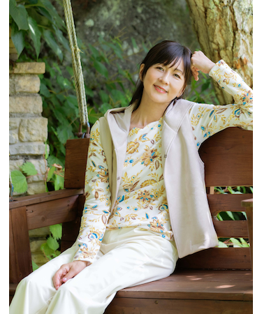 フード付ジレ