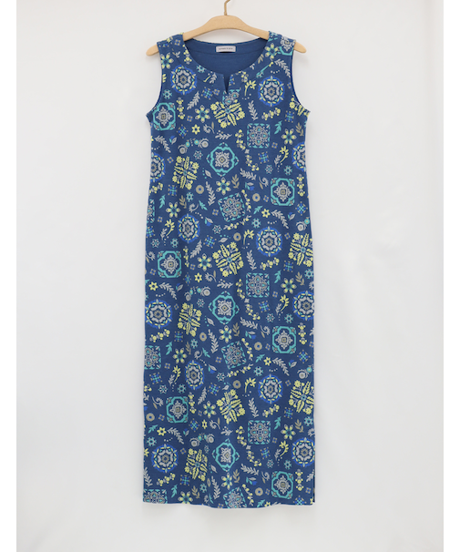 スリット入ノースリーブロングワンピース