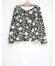 長袖プルオーバー