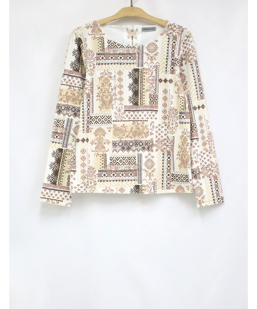 長袖プルオーバー