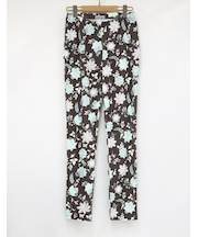 タイトスリムパンツ