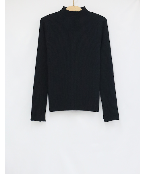 長袖ニットプルオーバー