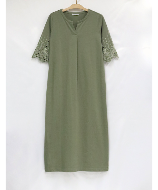 刺しゅう6分袖ワンピース