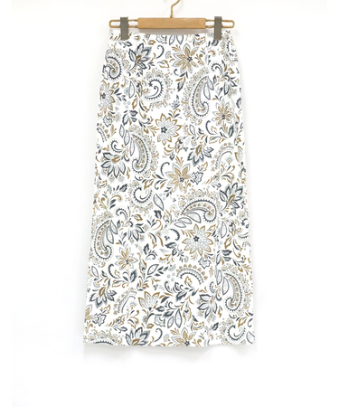 スリット入ロングスカート