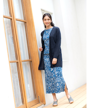 スリット入ロングスカート