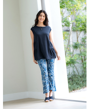 ブーツカットパンツ