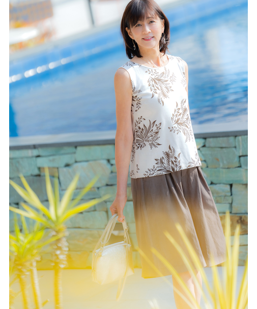 ノースリーブプルオーバー