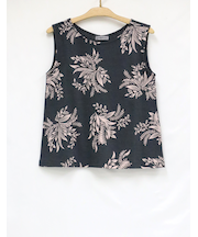 ノースリーブプルオーバー