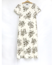 スリット入半袖ロングワンピース