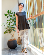 ブーツカットパンツ